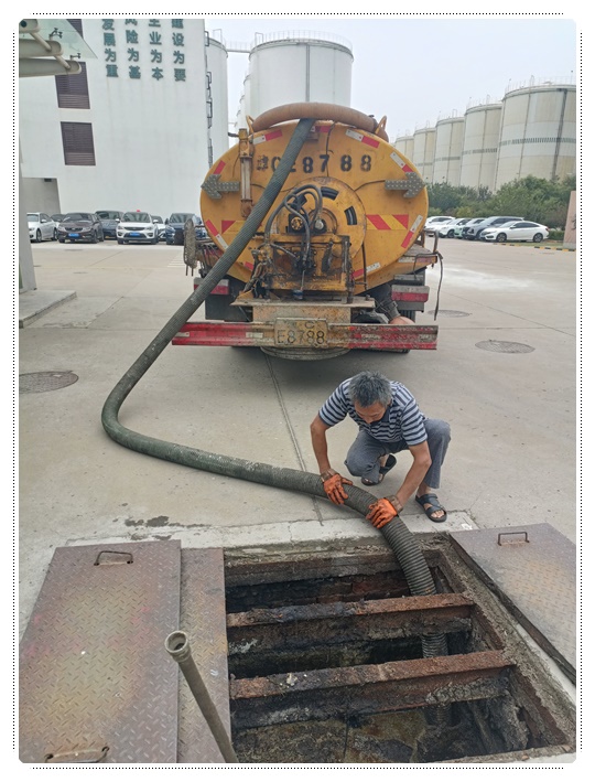 旬阳隔油池清掏